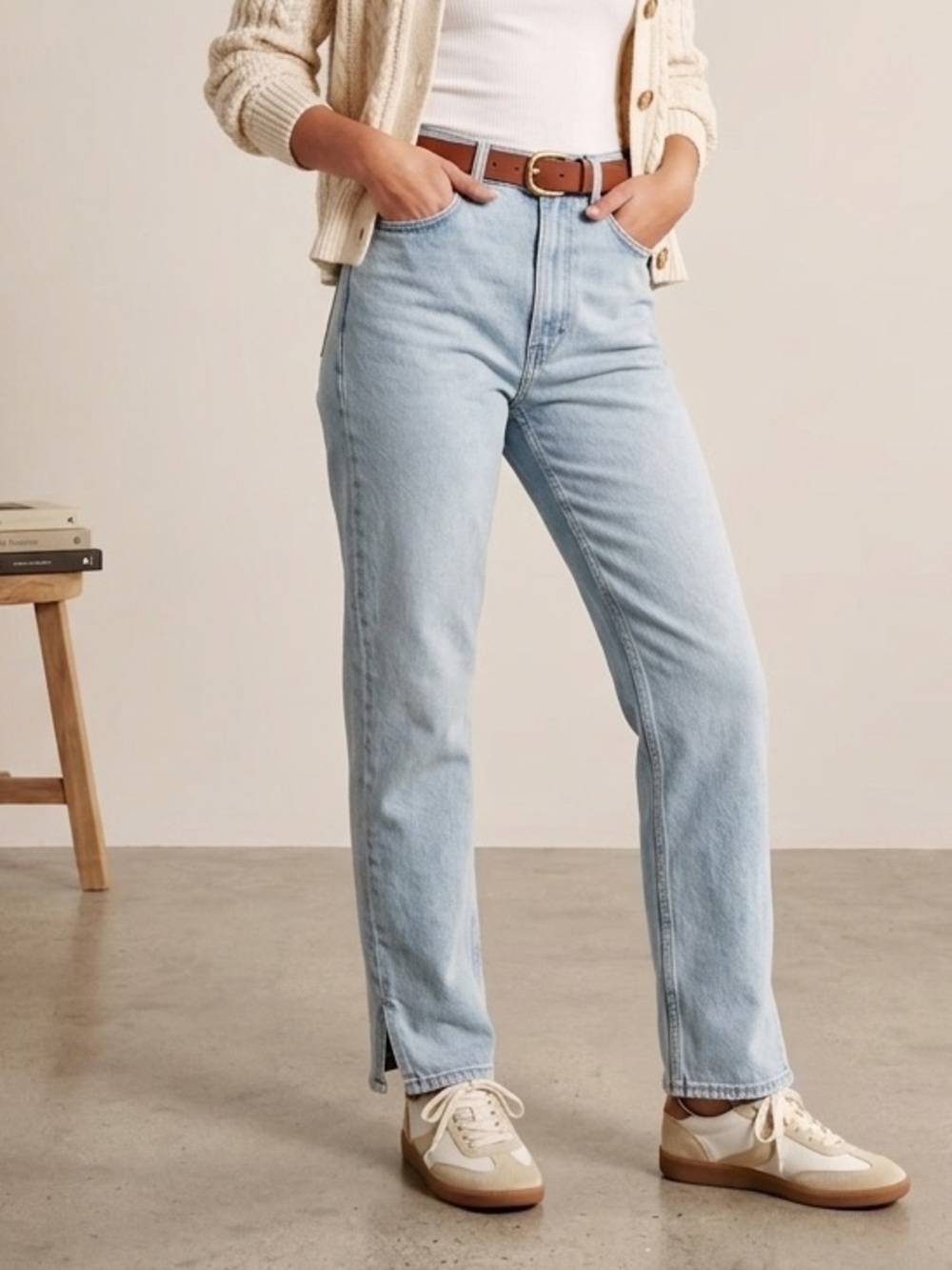 Abercrombie & Fitch 90s Ultra High Rise Straight Jeans Side Slit Light Wash